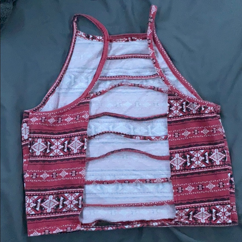 Cropped Tank Top - Picture 2 of 2